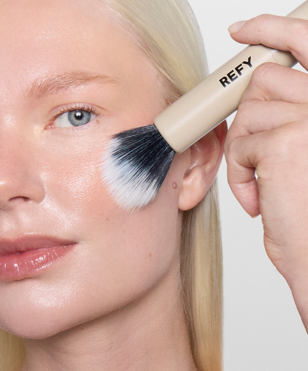 Duo Brush